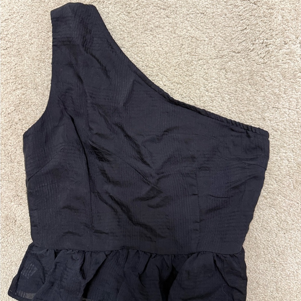 Petal & Pup one shoulder Black Blouse